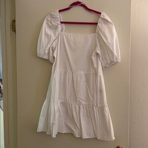 H&M White Puff Sleeve Dress